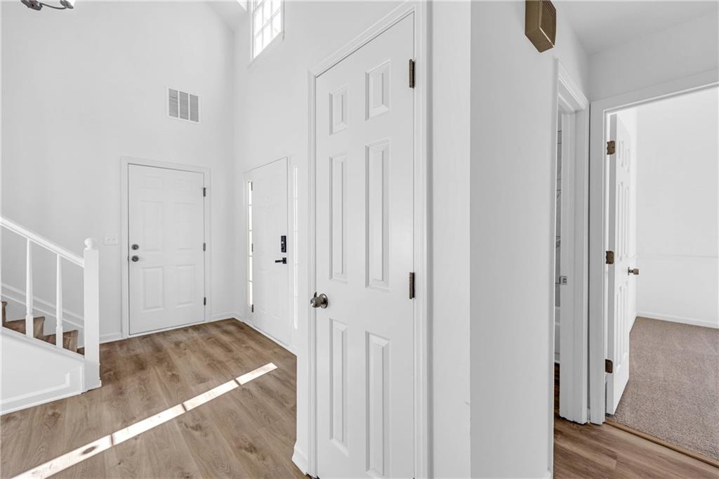 Lee's Crossing - Residential