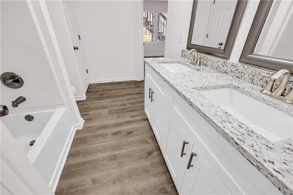 Lee's Crossing - Residential