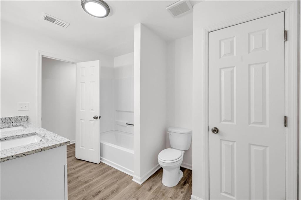 Lee's Crossing - Residential
