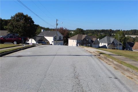 A home in Ellenwood