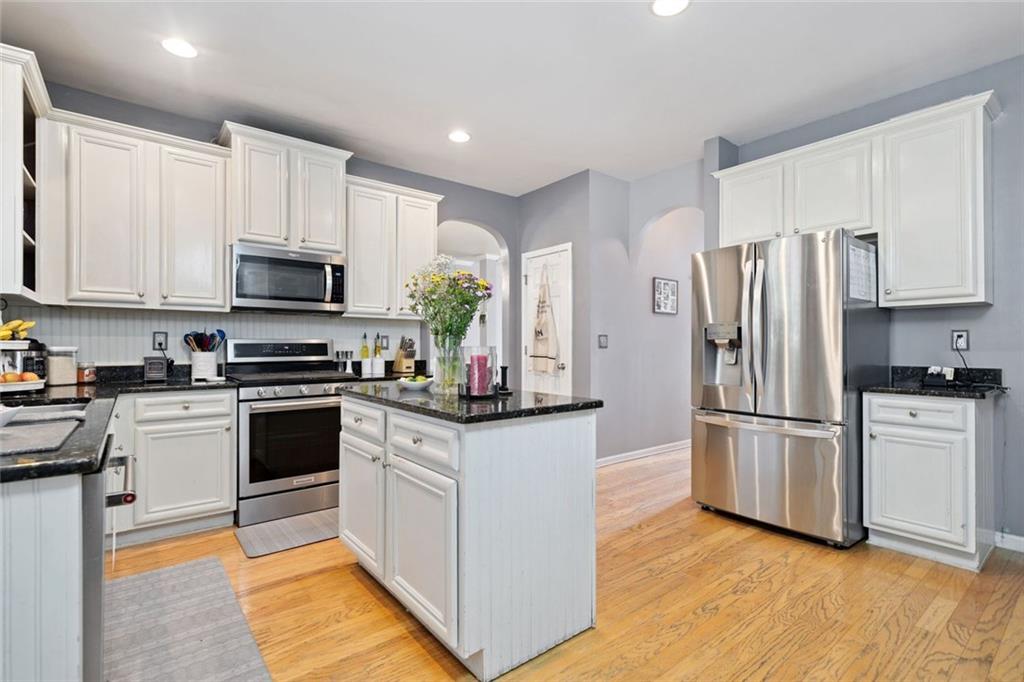 419 Farmwood Way, Canton, Georgia image 17