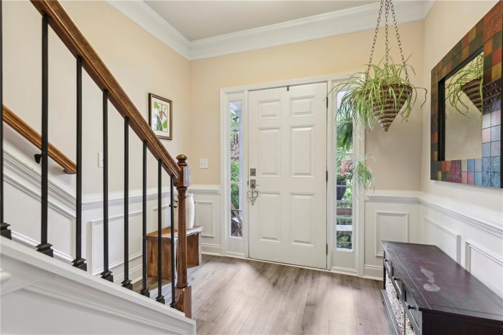 610 Pember Point, Sandy Springs, Georgia image 8