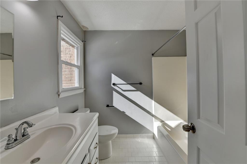 3495 Tulip Tree Lane, Duluth, Georgia image 40