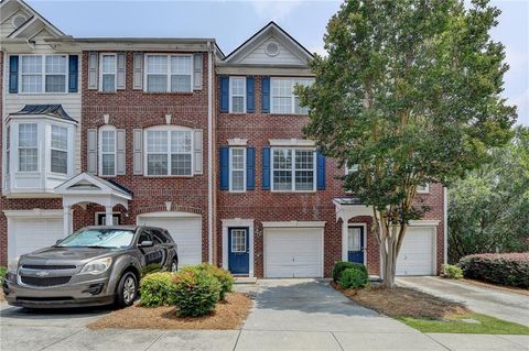Townhouse For Sale - 3187 Mill Springs Circle<br/> Buford, GA 30519