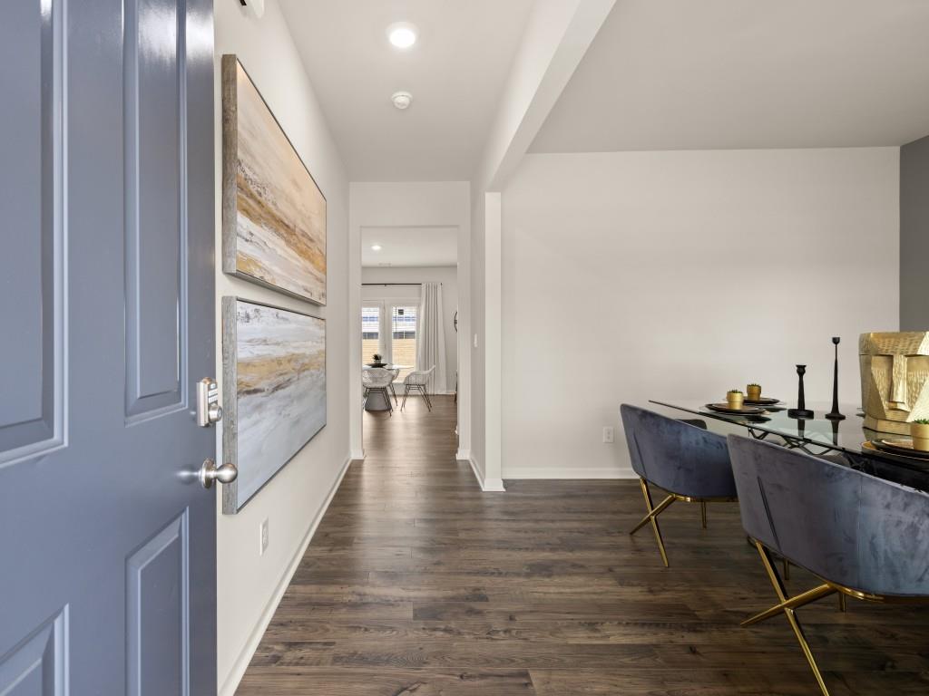 203 Oak View Way