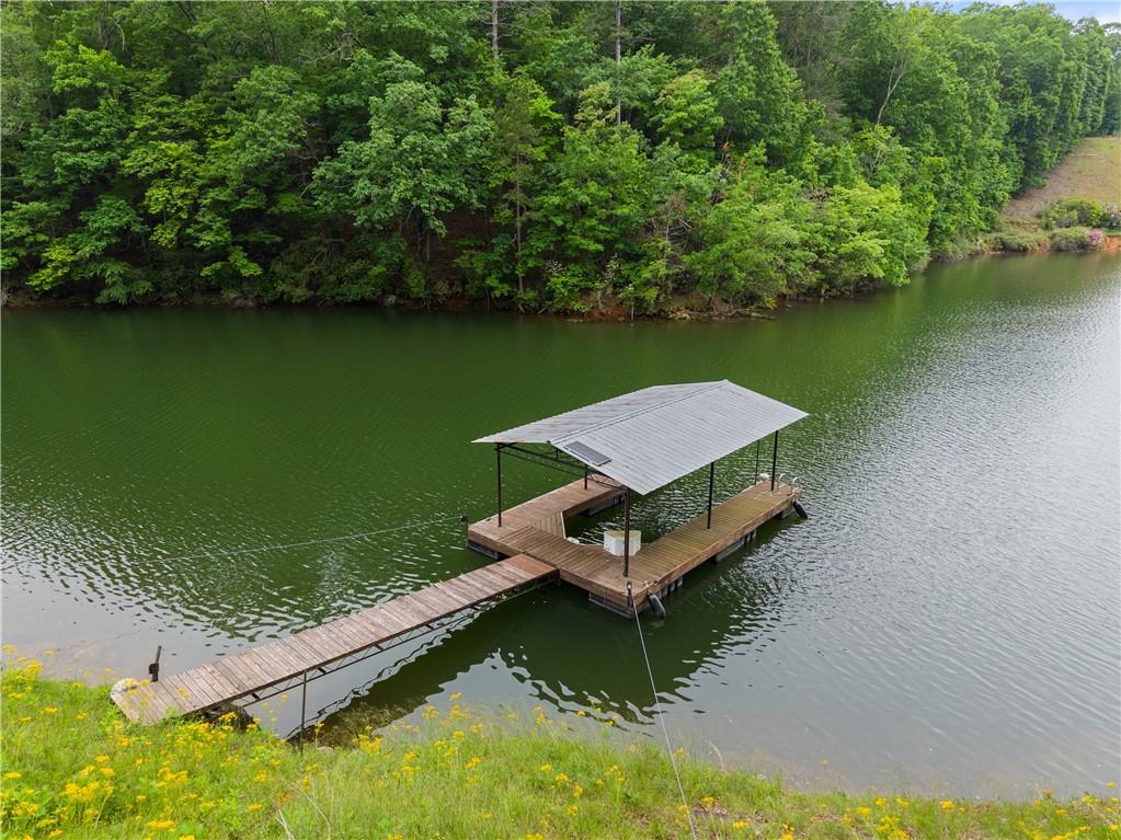 2109 Pine Tree Circle