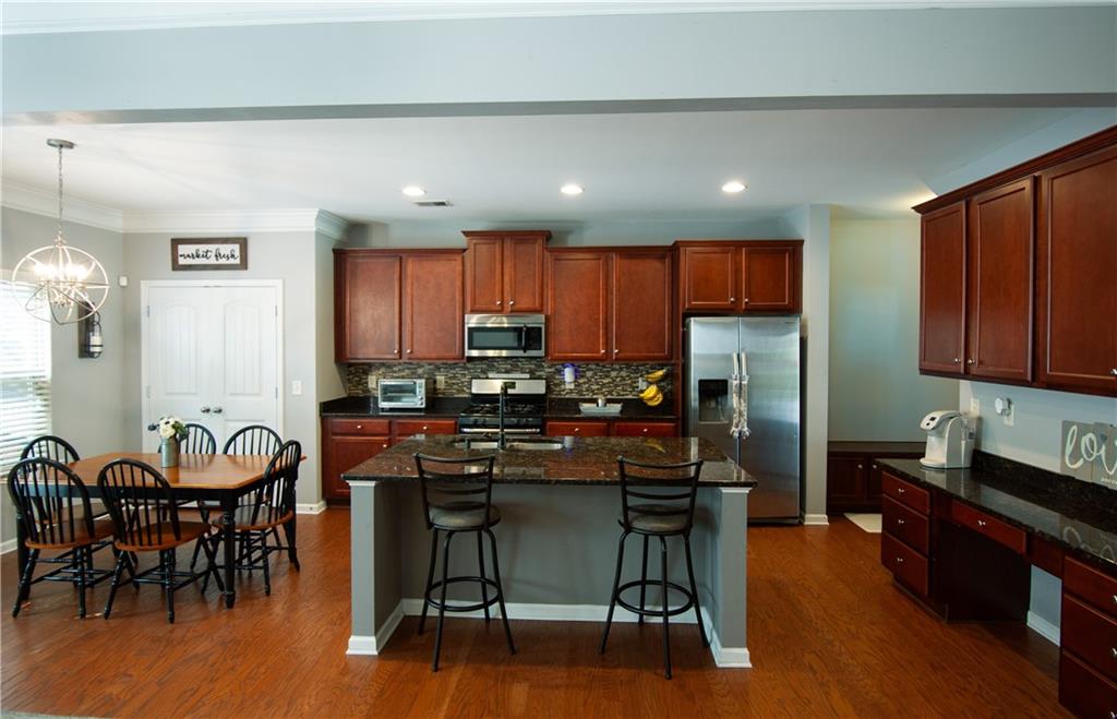 4271 Haywater Cove, Buford, Georgia image 13