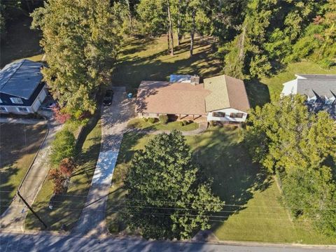 A home in Riverdale