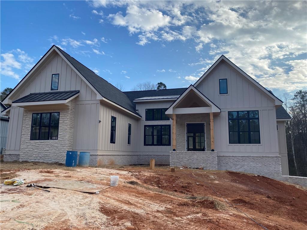 2468 Rockbridge Road NW