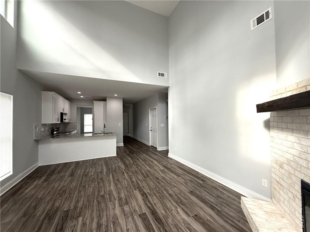 2148 Lilac Lane