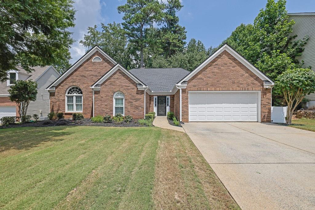 AMAZING OPPORTUNITY – COMPLETELY RENOVATED RANCH HOME!Don’t miss this amazing one-level home featuring an open, light-filled floor plan with vaulted ceilings and custom finishes throughout. Enjoy a brand-new chef’s kitchen with granite countertops, large island, stainless steel appliances, and designer fixtures. New flooring, fresh paint inside and out, and modern lighting elevate every space.
The spacious master suite boasts tray ceilings, a spa-style bath, and double closets. Bonus room can be used as an office, nursery, or 4th bedroom. Both bathrooms are fully updated. Enjoy a private, level lot, new water heater, blinds throughout, and a flat driveway.
Community pool & tennis, top-rated Kennesaw Mountain High School across the street, and minutes from I-75, Marietta, Acworth & Kennesaw. All big-ticket updates are done—just move in!