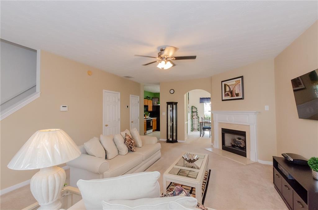 636 Kenridge Way