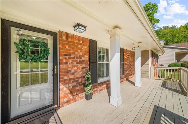 3381 EMBER ST, MARIETTA, GA 30066 - Image ba235b818eec83c1952df56e8b3b2fd5/734020953