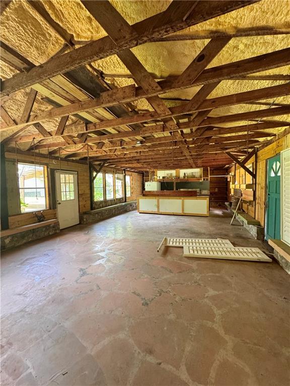 81 Hughes Dairy Road SE