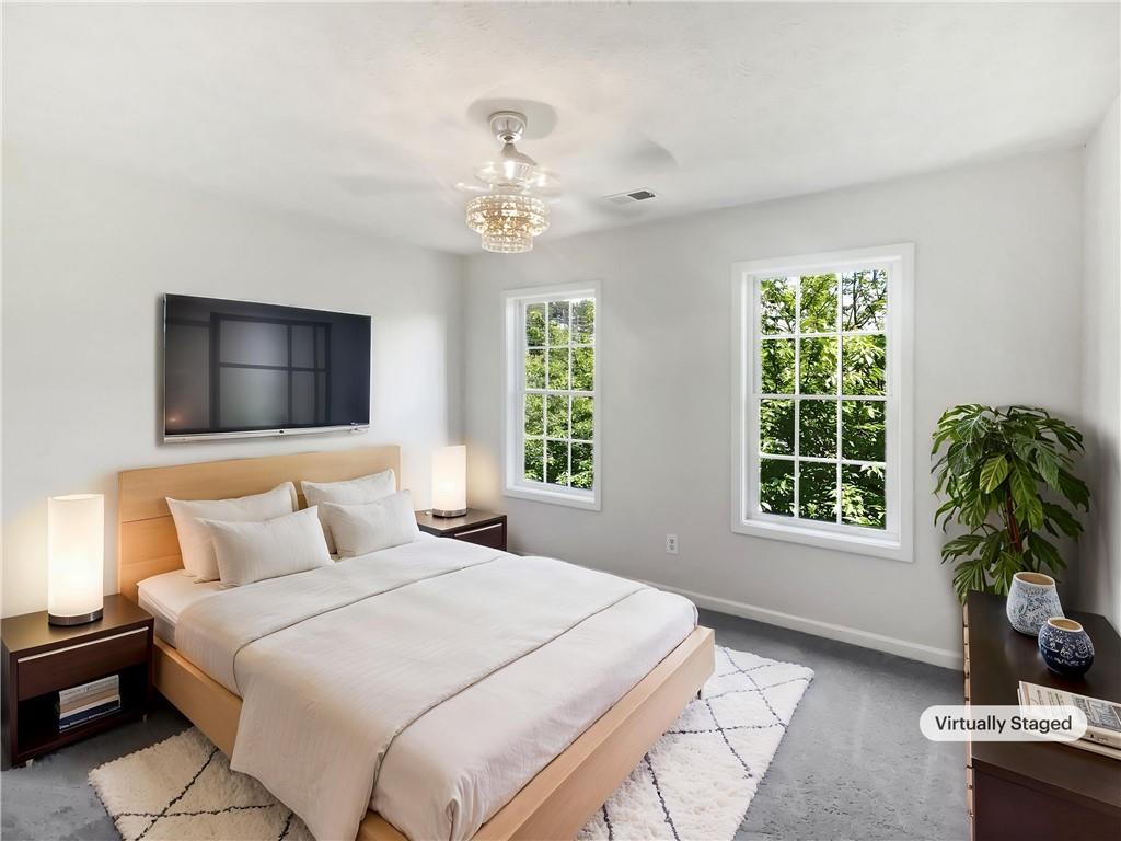 200 Eagle Glen Court