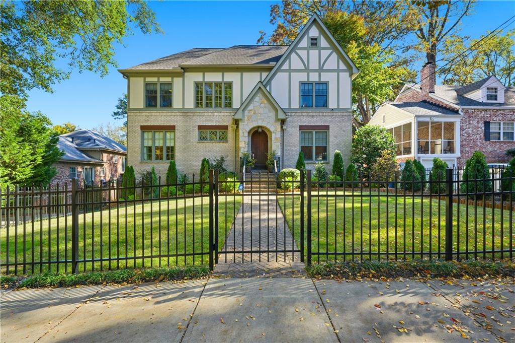 1295 Cumberland Road NE