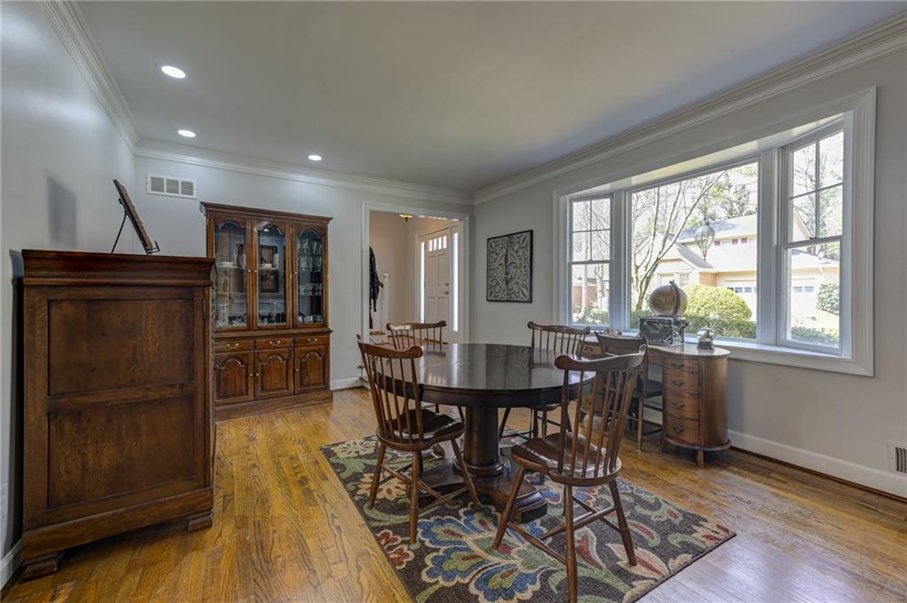 1059 Della Street SE