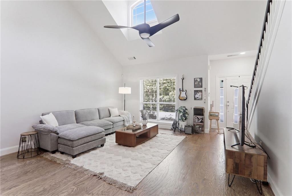 1094 Fourth Street