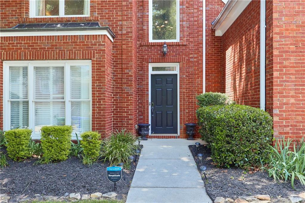 1174 Brookhaven North Circle NE
