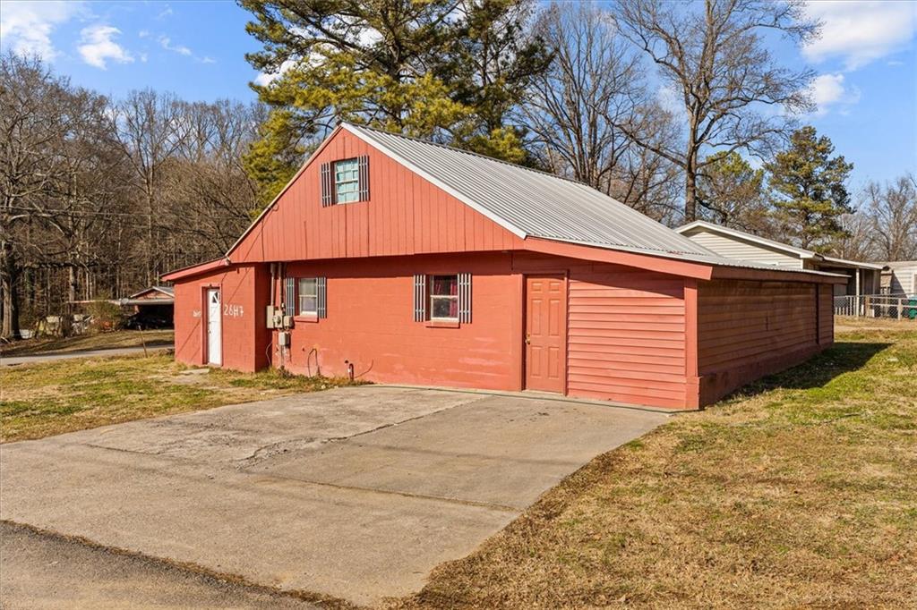 2647 Roberts Circle, Dalton, Georgia image 2