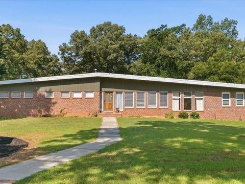 Homes For Sale - 1960 County Road 102<br/> Cherokee County, Cedar Bluff, AL 35959