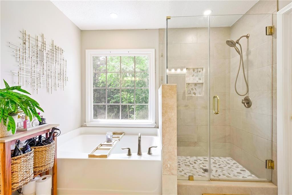 2540 River Summit Drive, Duluth, Georgia image 12