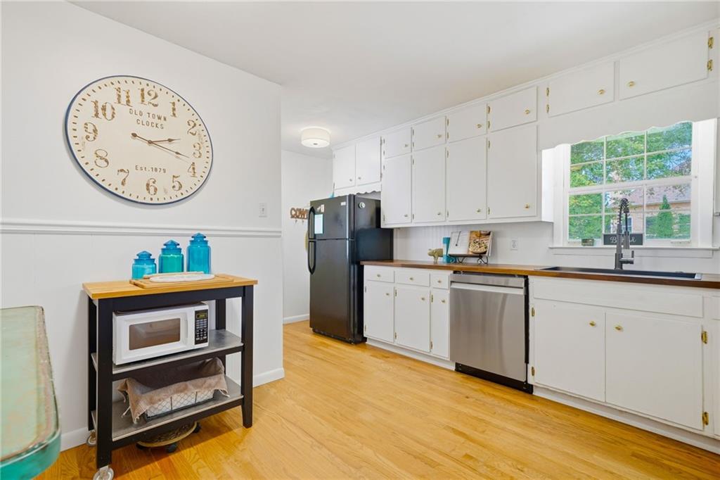 Addison Heights - Residential