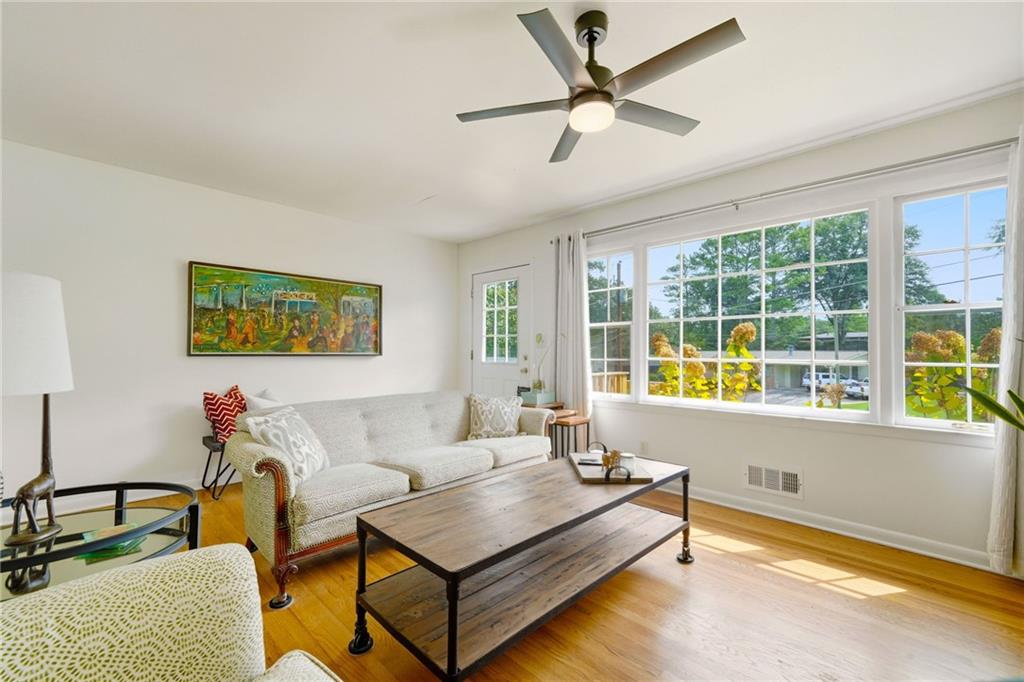 Addison Heights - Residential