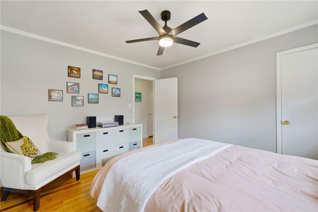 Addison Heights - Residential