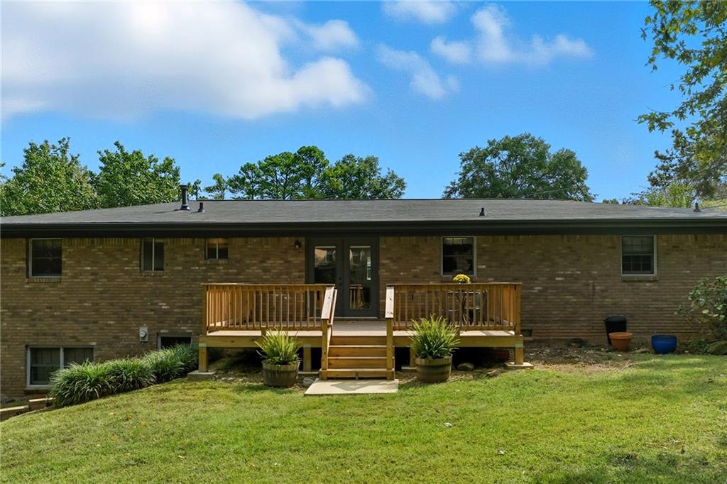 605 Embry Lane