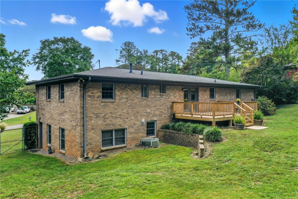 Addison Heights - Residential