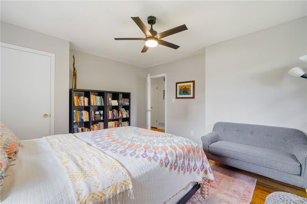 Addison Heights - Residential