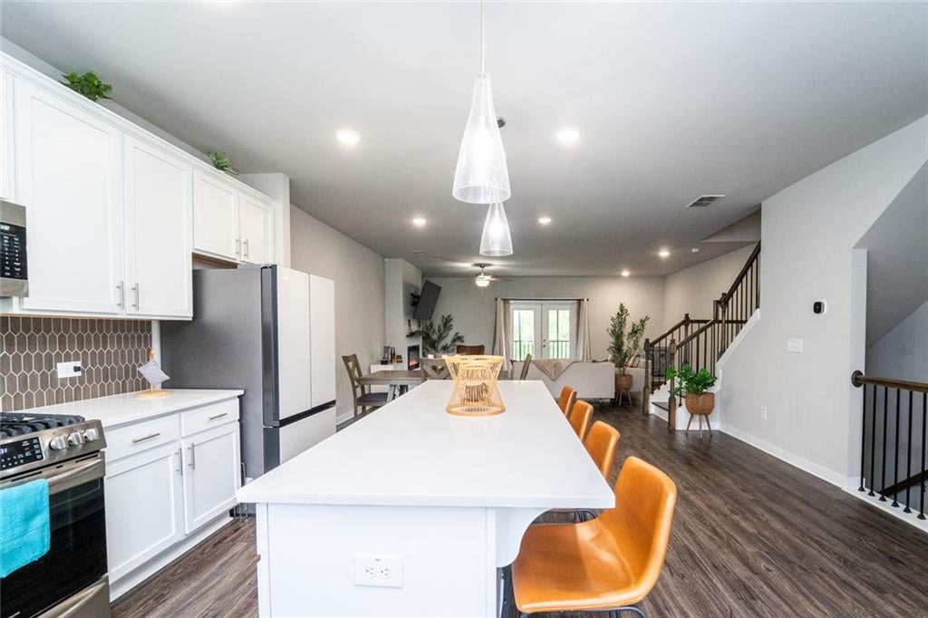 2030 NW Main Street NW 403