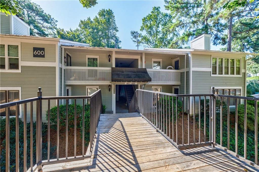 613 Summit North Drive NE 613