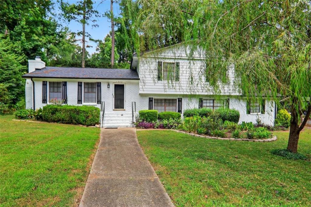 1236 Country Pine Drive