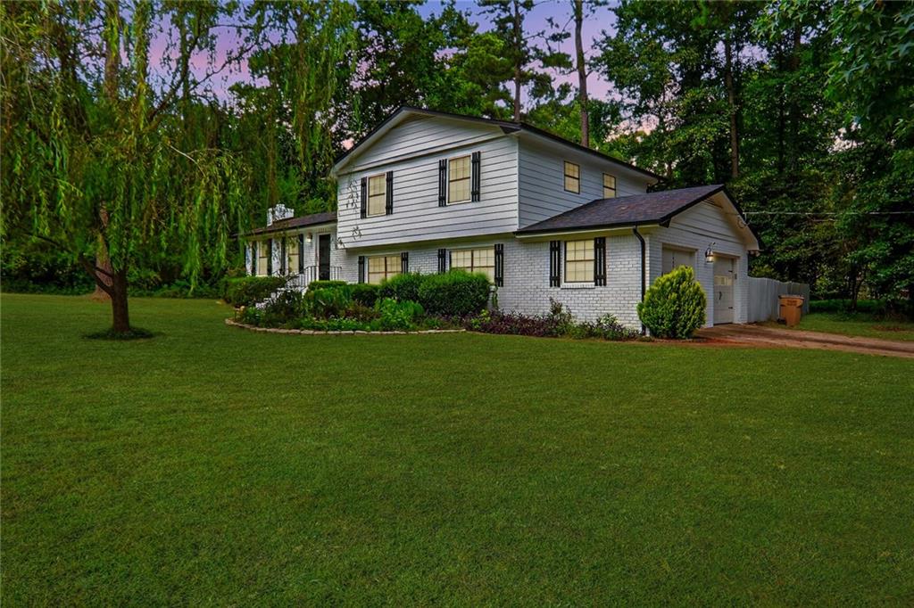 1236 Country Pine Drive