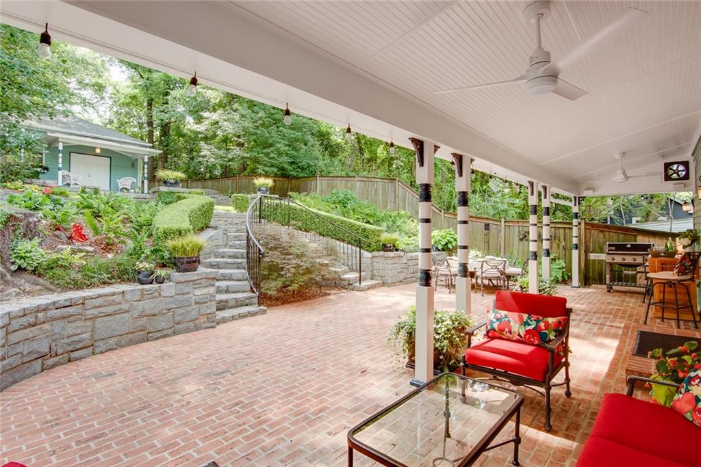 358 Loomis Avenue SE