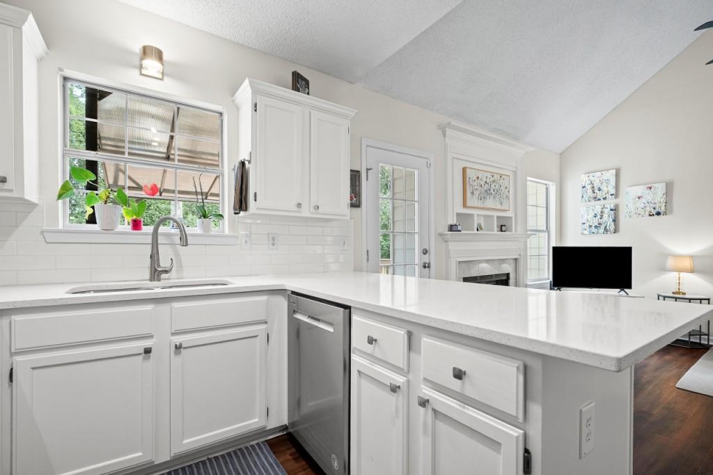 Laguna Springs - Residential