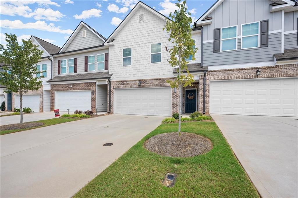 4565 Bishops Lane Ln, Oakwood, Georgia image 1