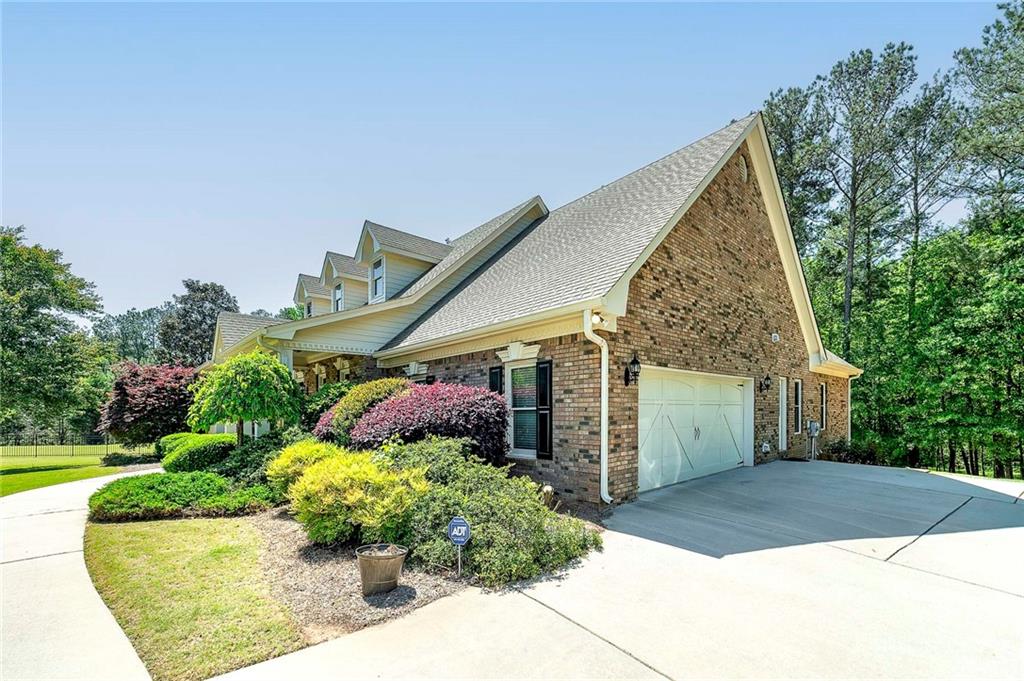 330 Noah Place