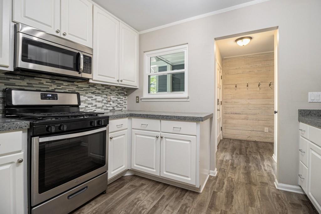1621 Northlake Springs Court