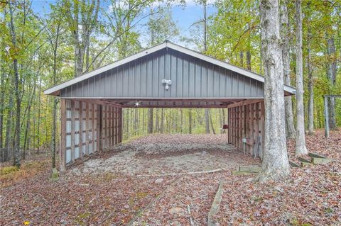 A home in Hiram