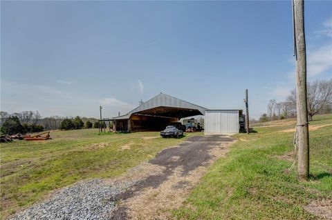 A home in Calhoun