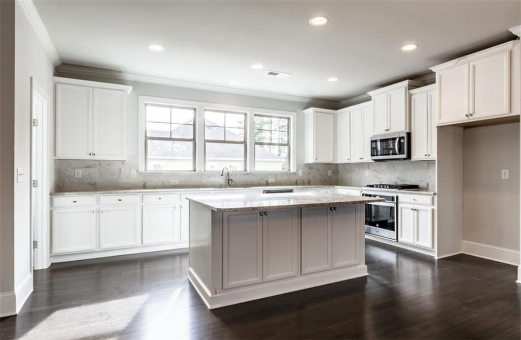 2277 Fremont Drive 4