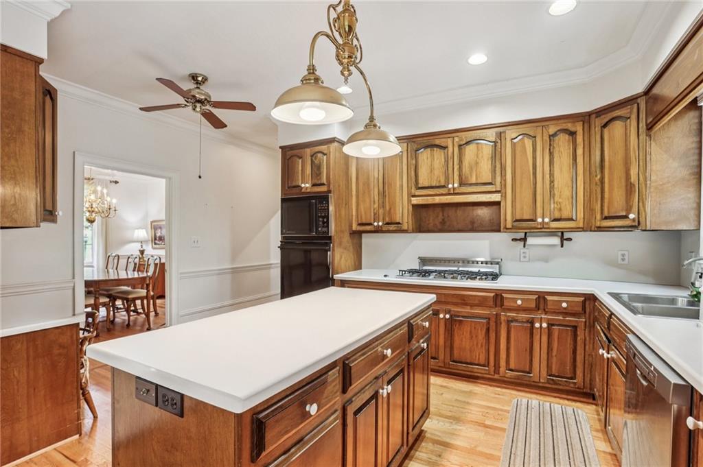 OAKTON - Residential