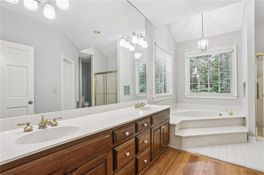 OAKTON - Residential