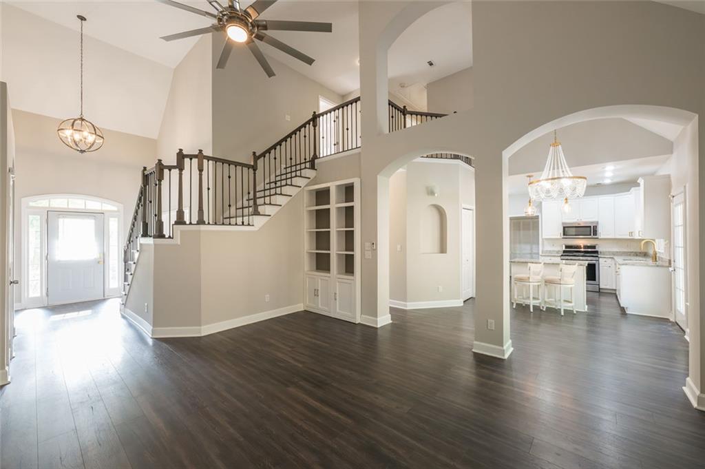 1512 Fallen Leaf Court SW