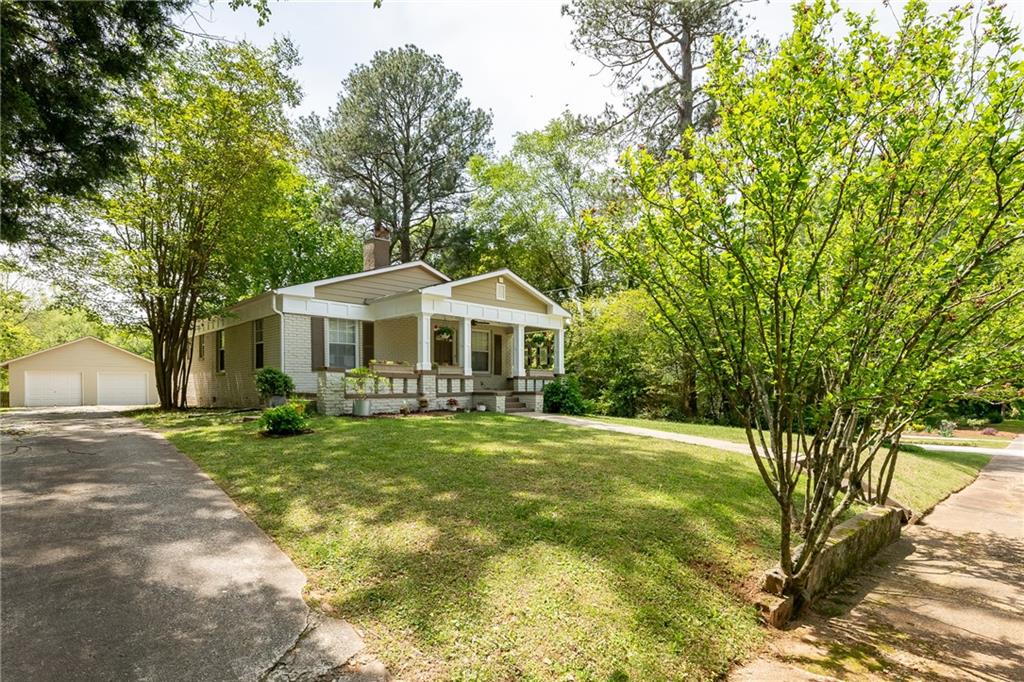 1104 Victory Drive SW