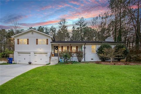 6898 Lakeshore Drive Douglasville GA 30135