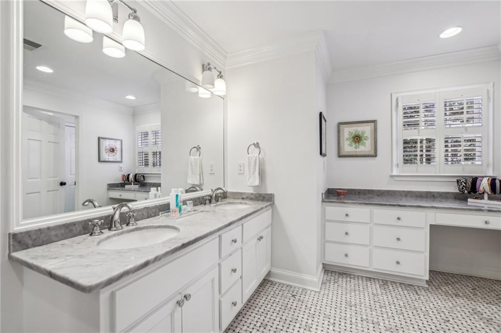 1025 Dawn View Lane, Atlanta, Georgia image 38